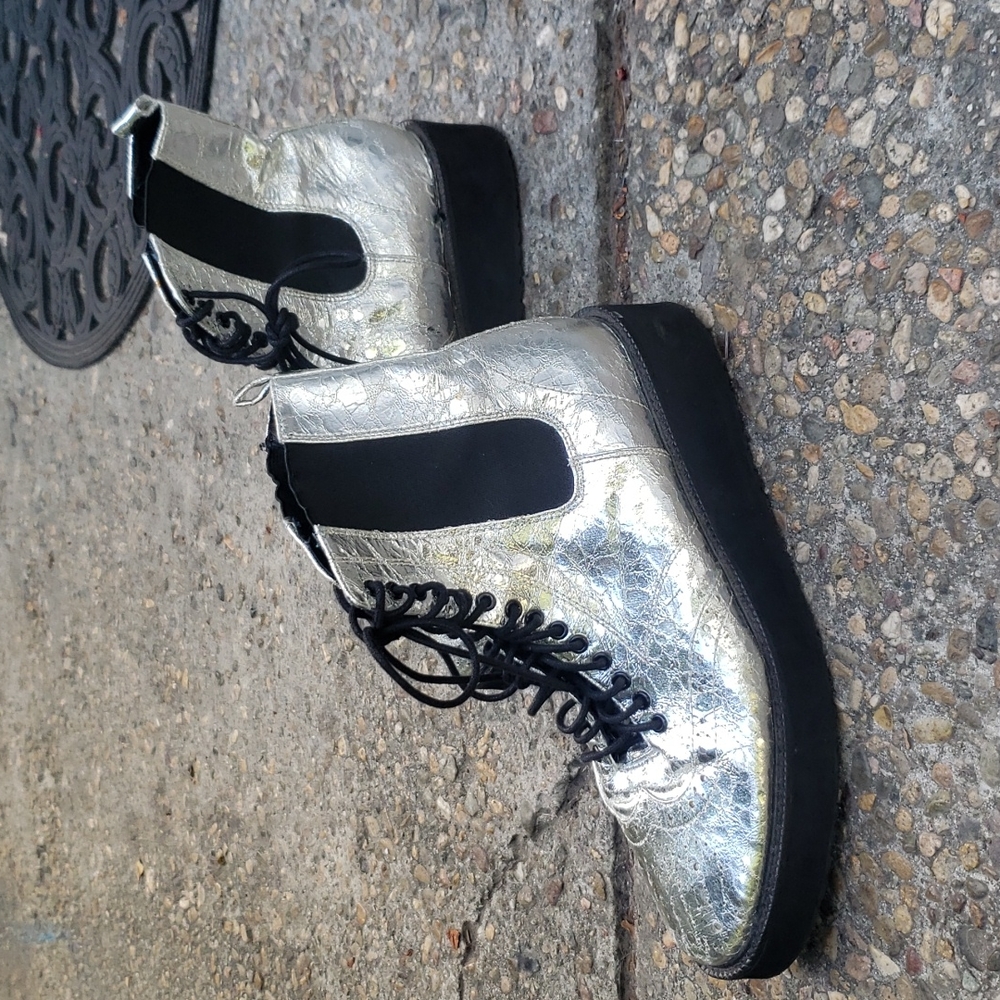 Beautiful Shellys London platforms - Picture 2 of 8